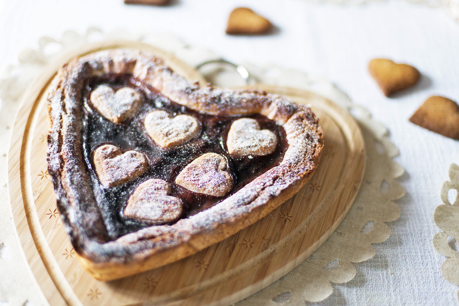 Linzer Torte: traditional Austrian jam tart from Linz