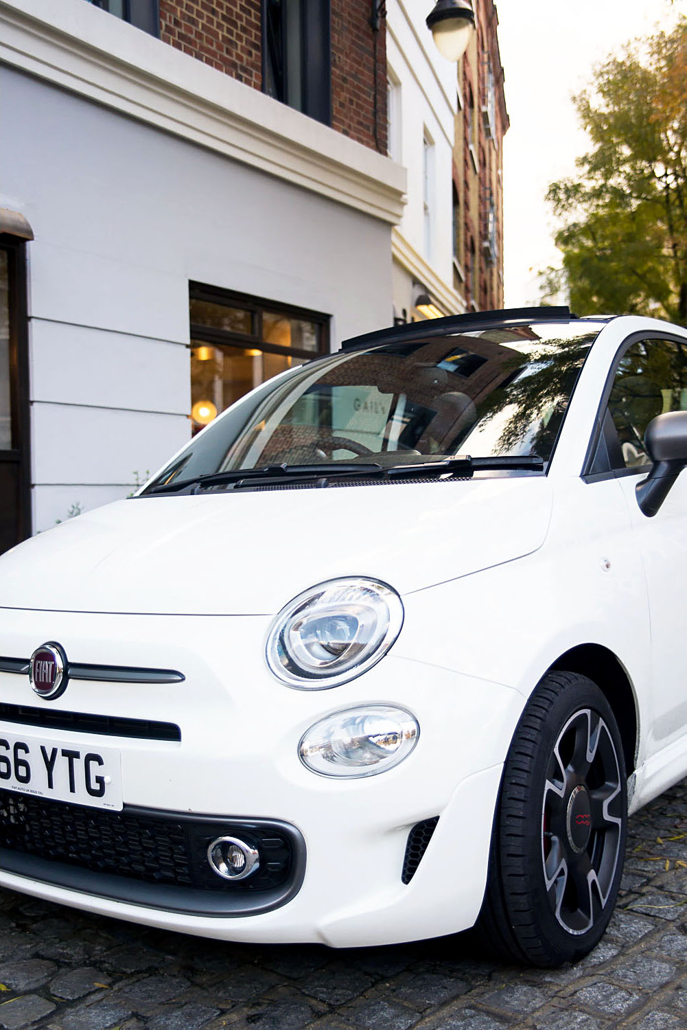 Fiat 500 white car