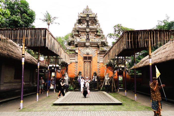Royal palace in Ubud, Bali Royal palace in Ubud, Bali