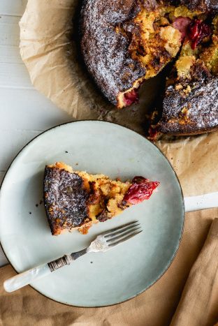 The Famous New York Times Plum Torte - Mondomulia