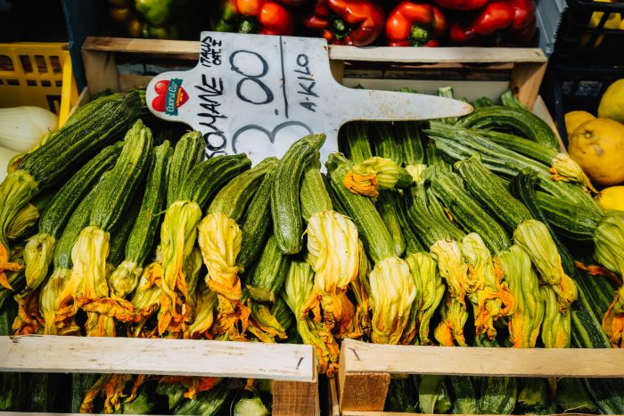 Fiori di Zucca | Testaccio Neighbourhood Food and Market Tour in Rome with Devour Tours | Mondomulia
