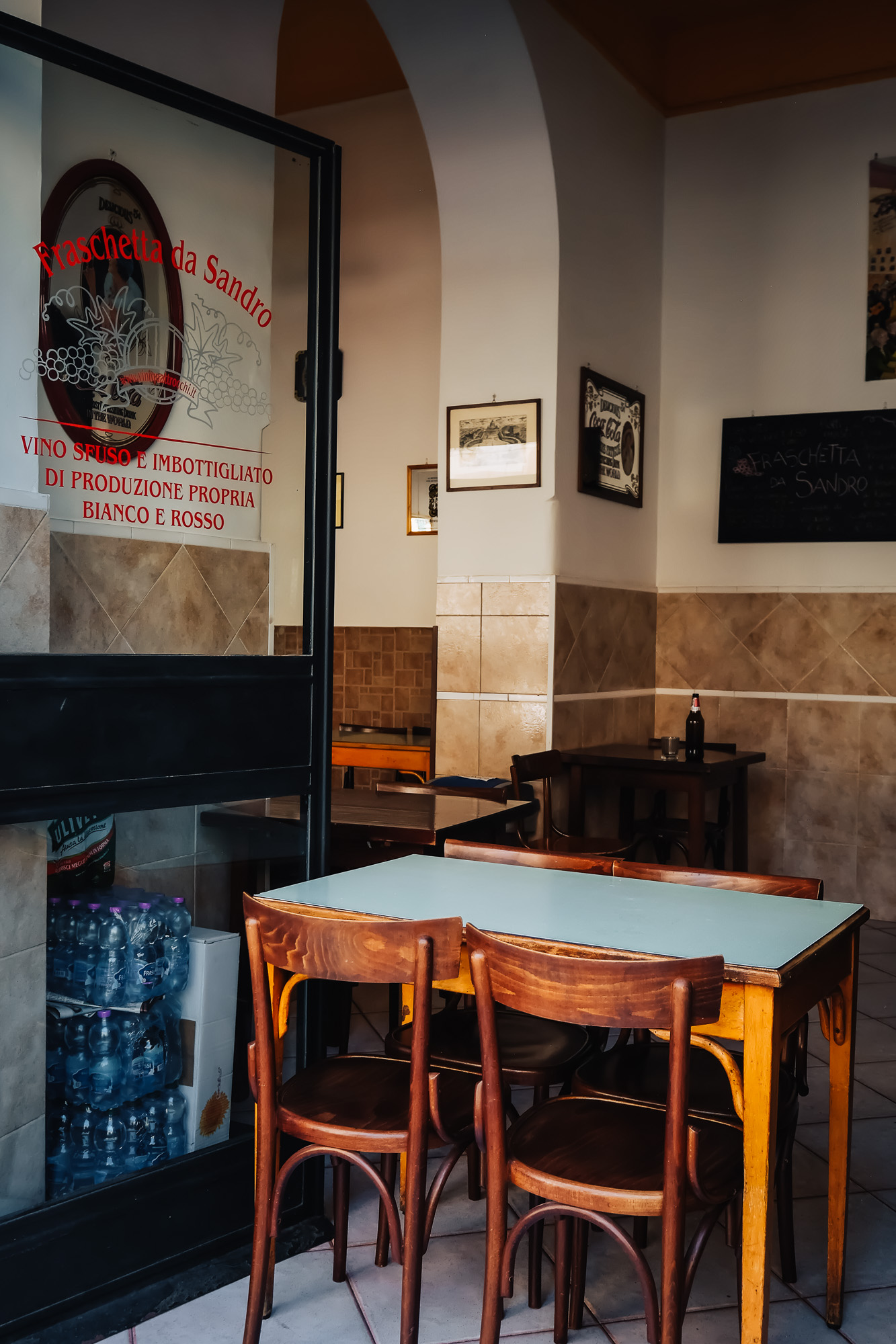 Testaccio Neighborhood Food and Market Tour in Rome with Devour Tours | Mondomulia