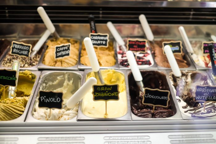 Testaccio Neighbourhood Food and Market Tour in Rome with Devour Tours | Mondomulia