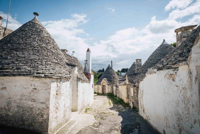 Trulli houses in the Unesco Heritage Site of Alberobello in Valle d'Itria | A 7-day Road Trip Through Puglia | Mondomulia