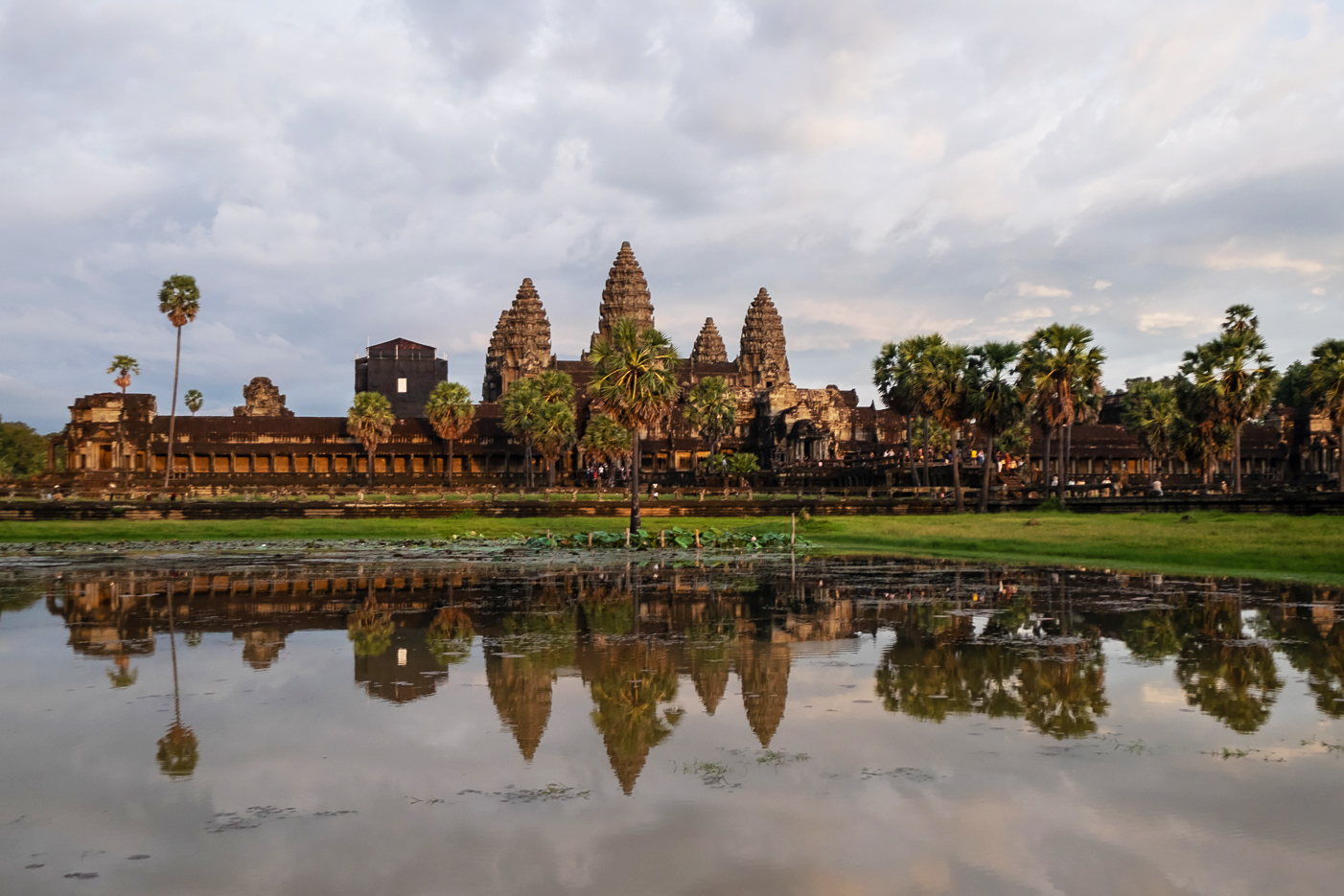 Angkor Wat, a Unesco World Heritage Site in Siem Reap, Cambodia | Mondomulia