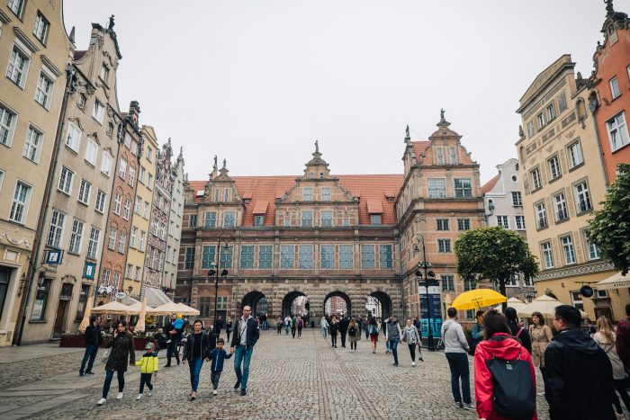 The Long Market street in the main town of Gdansk | Things to do in Gdansk: 48 Hours in the City | #mondomulia The Long Market street in the main town of Gdansk | Things to do in Gdansk: 48 Hours in the City | #mondomulia