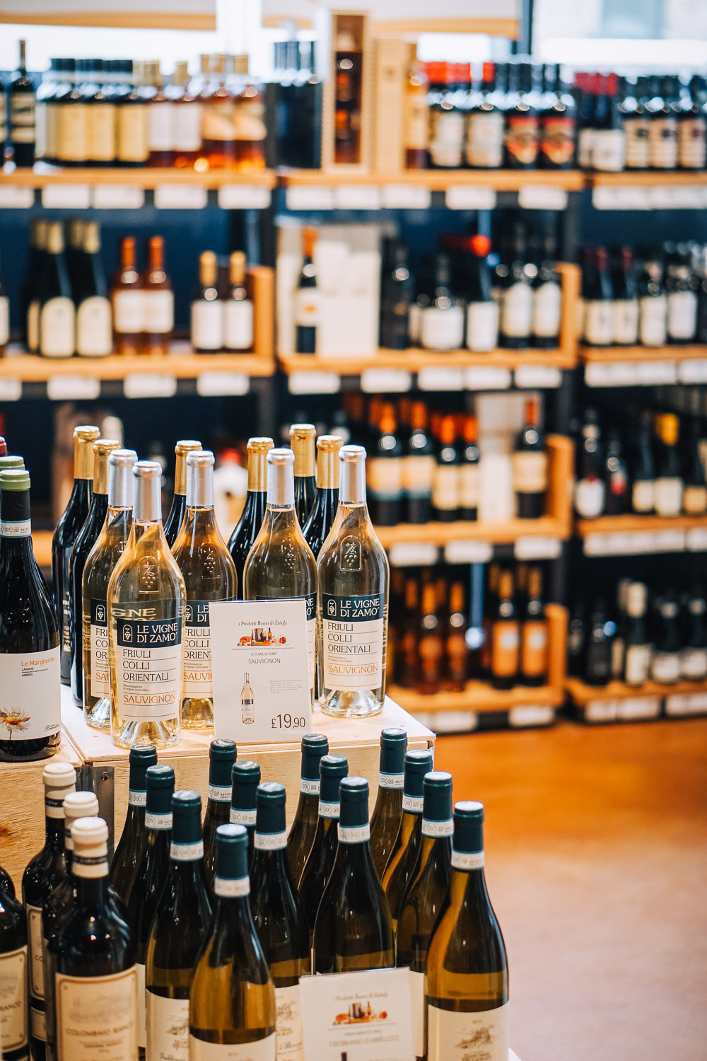 True Italian Taste: Eataly supermarket in London, UK