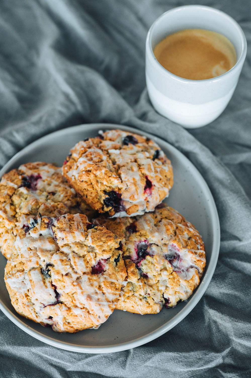 Quick and easy drop biscuits with whole blueberries. Recipe adapted from New York Times Cooking. #mondomulia