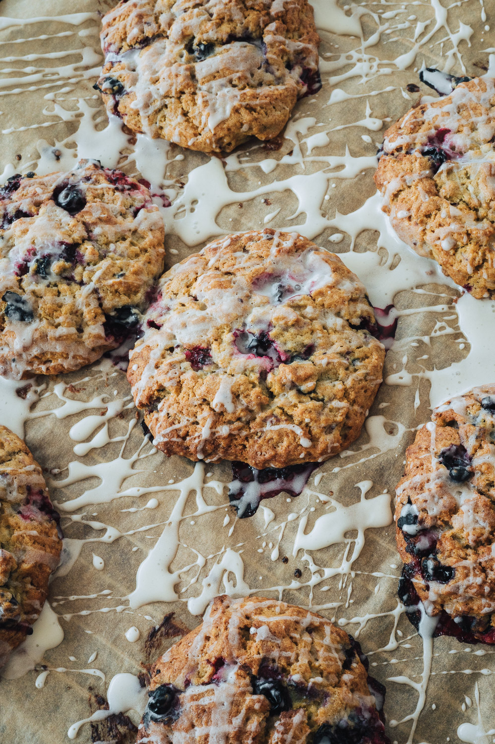 Quick and easy drop biscuits with whole blueberries. Recipe adapted from New York Times Cooking. #mondomulia