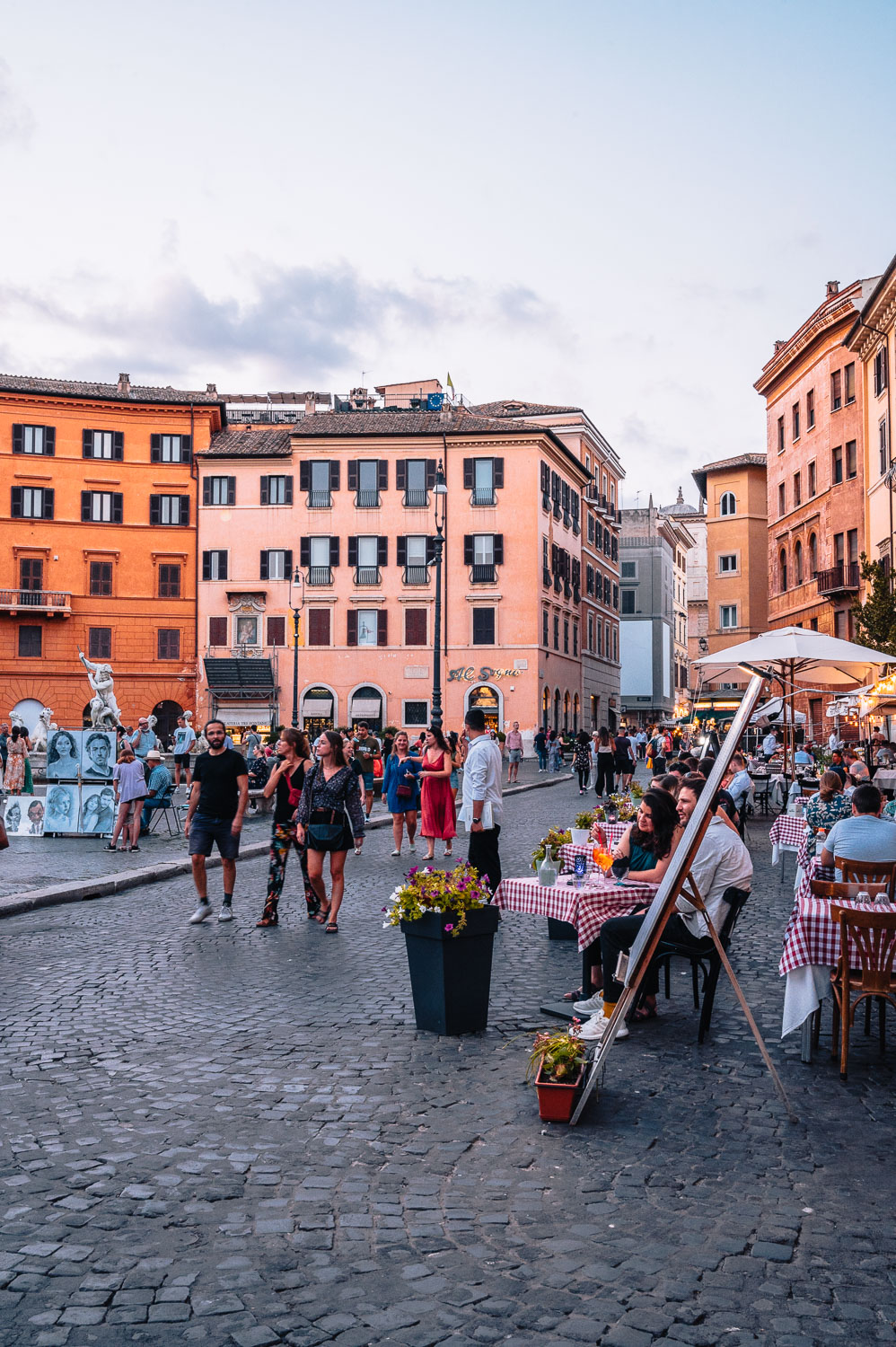 Piazza Navona in Rome, Italy Piazza Navona in Rome, Italy
