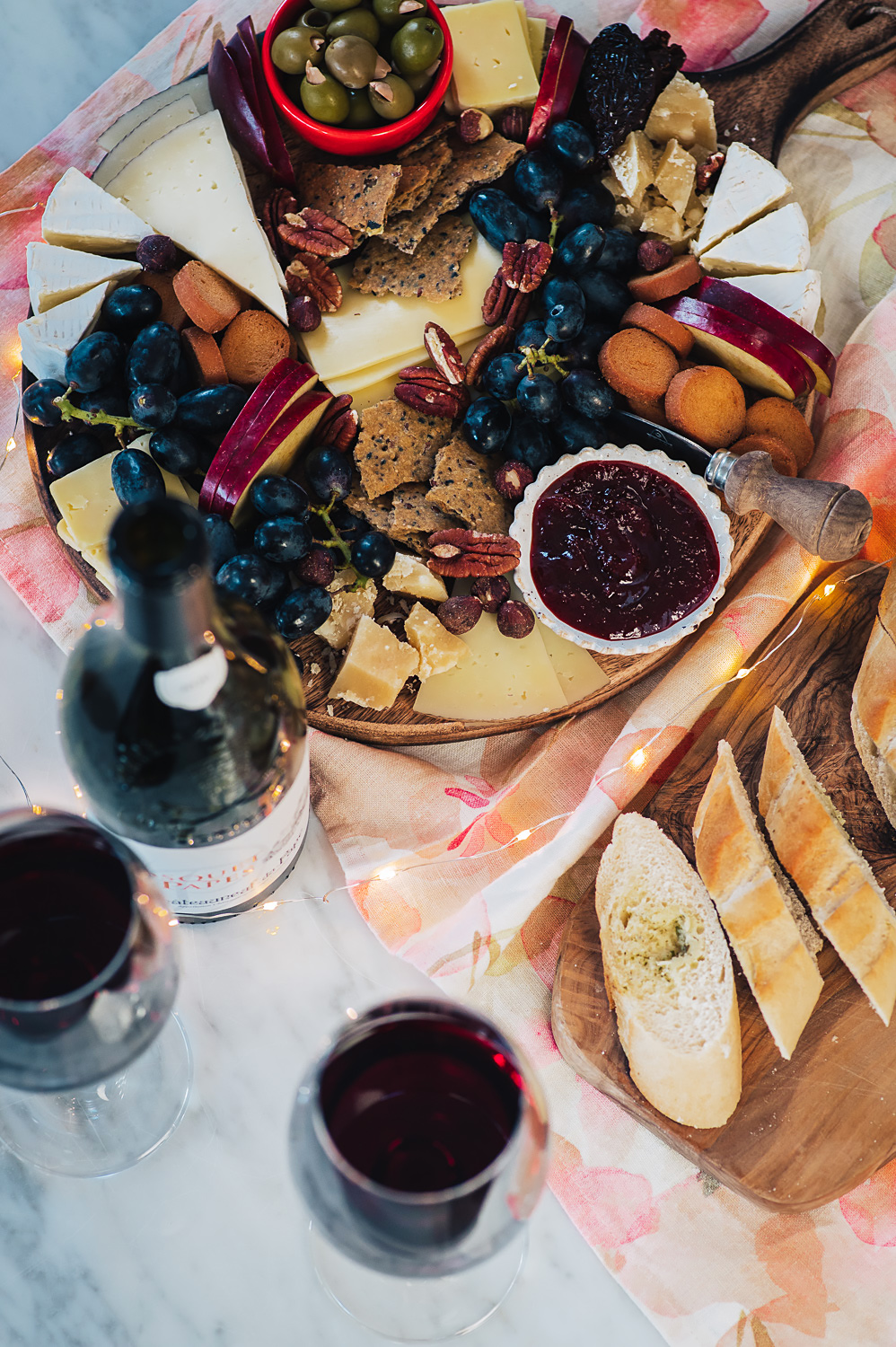 Bosquet des Papes red wine, part of Christmas Pack of wine bottles by 8wines Bosquet des Papes red wine, part of Christmas Pack of wine bottles by 8wines