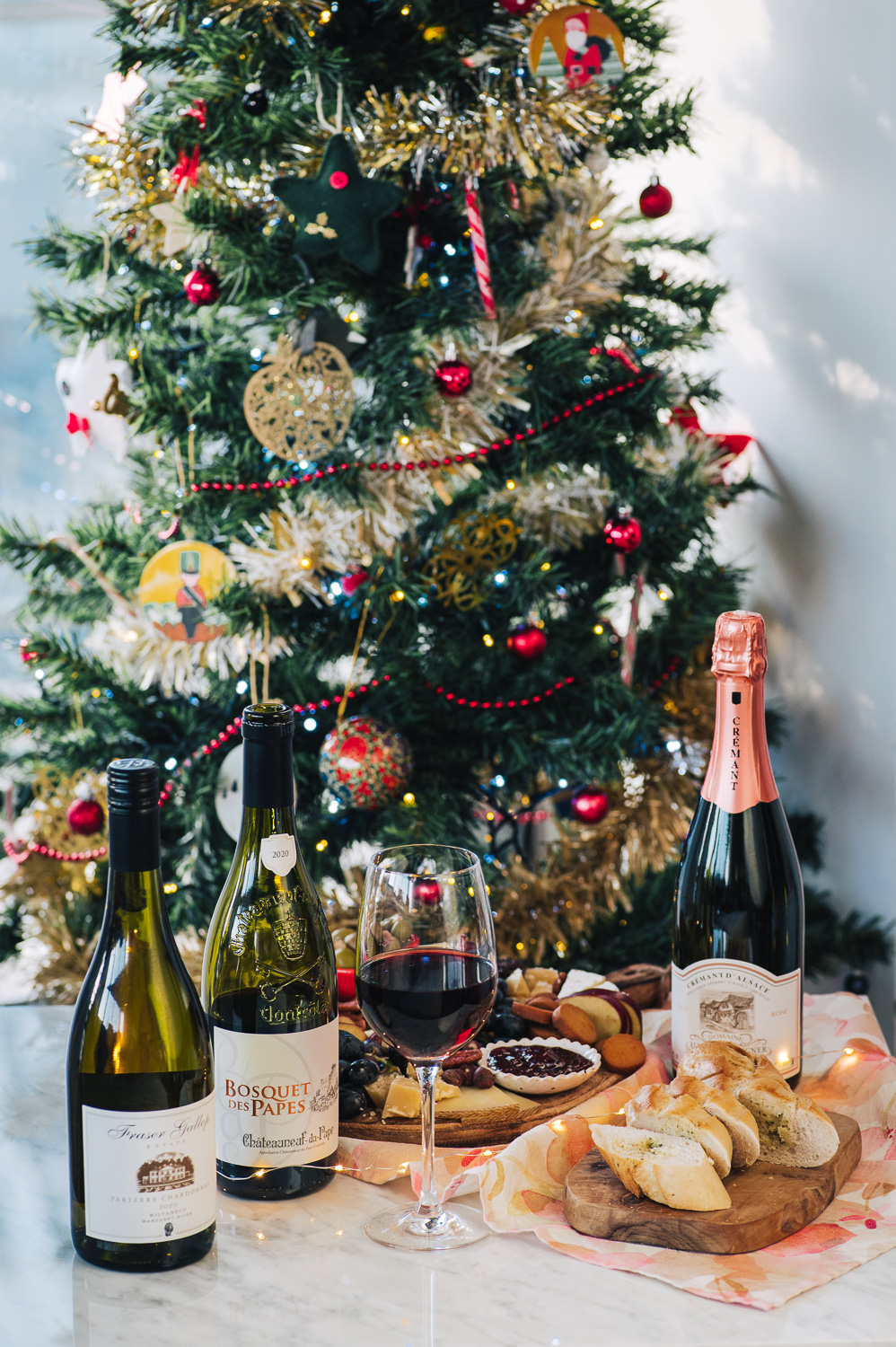 Red, white and sparkling wine bottled as part of Christmas tasting case by 8wines Red, white and sparkling wine bottled as part of Christmas tasting case by 8wines